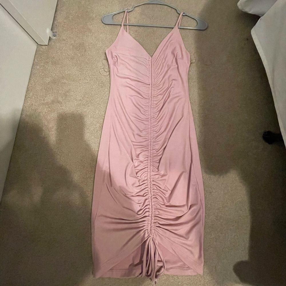 🌸 Pink Ruched Dress 🌸 | New with tags